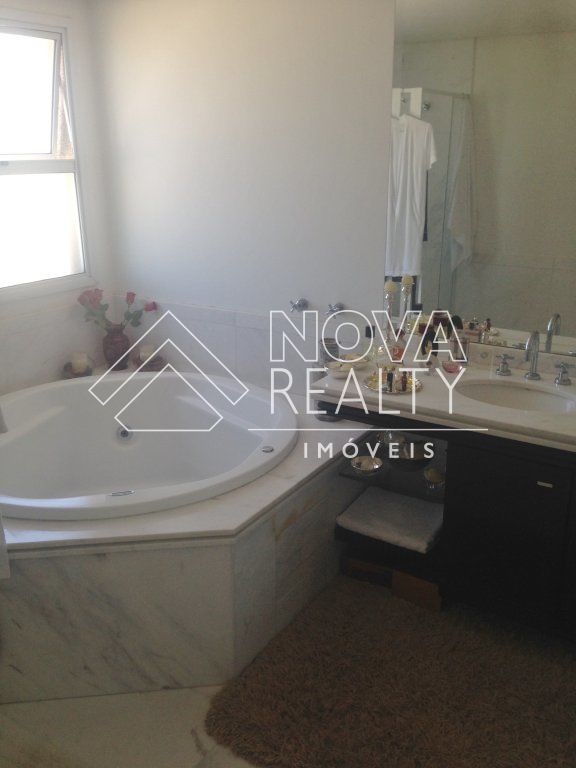 Apartamento, 3 quartos, 261 m² - Foto 7