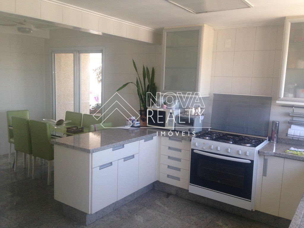 Apartamento, 3 quartos, 261 m² - Foto 12