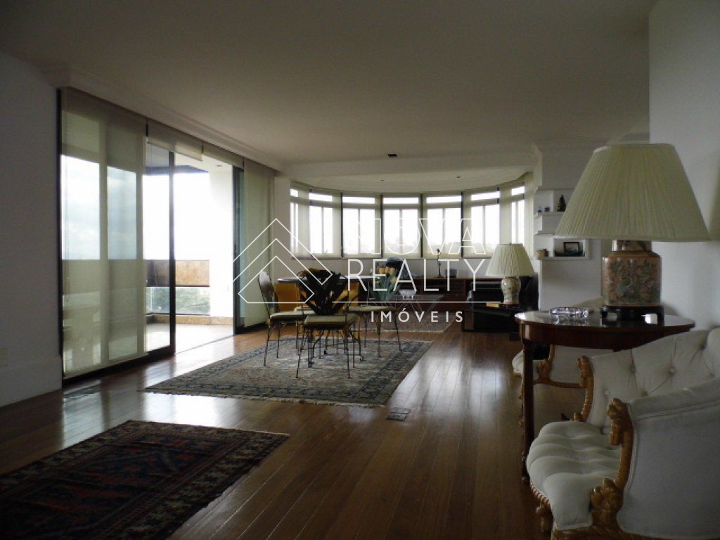 Apartamento, 3 quartos, 247 m² - Foto 2