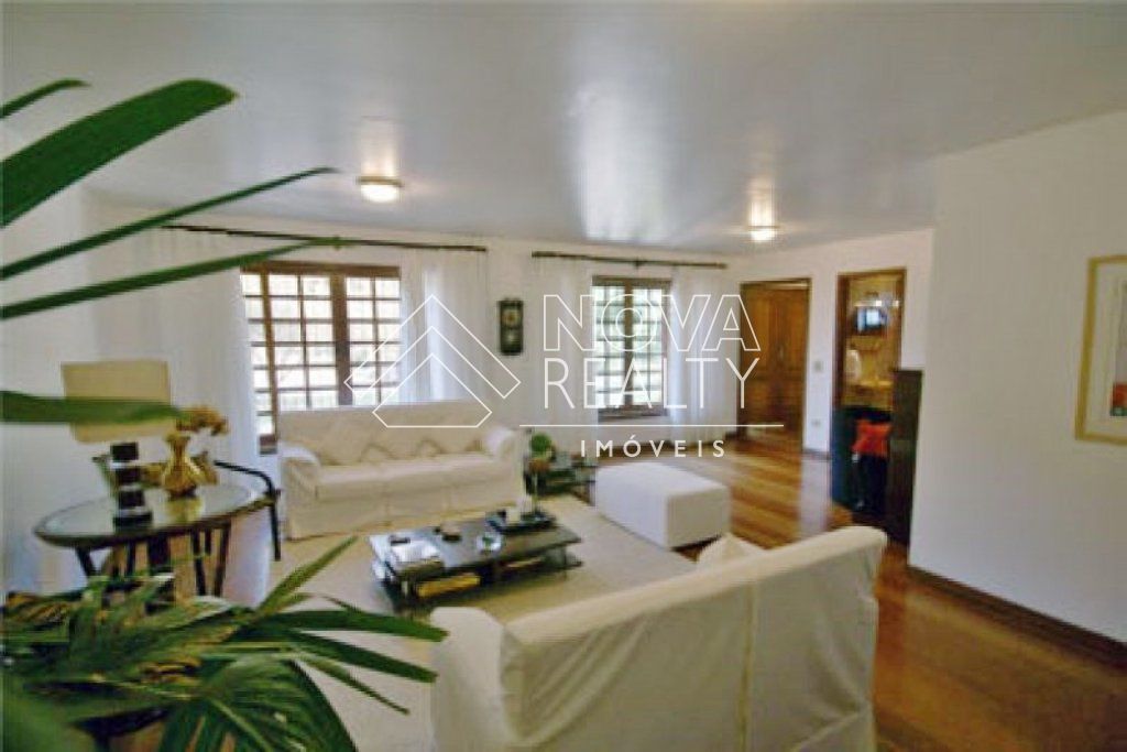 Sobrado, 4 quartos, 360 m² - Foto 1