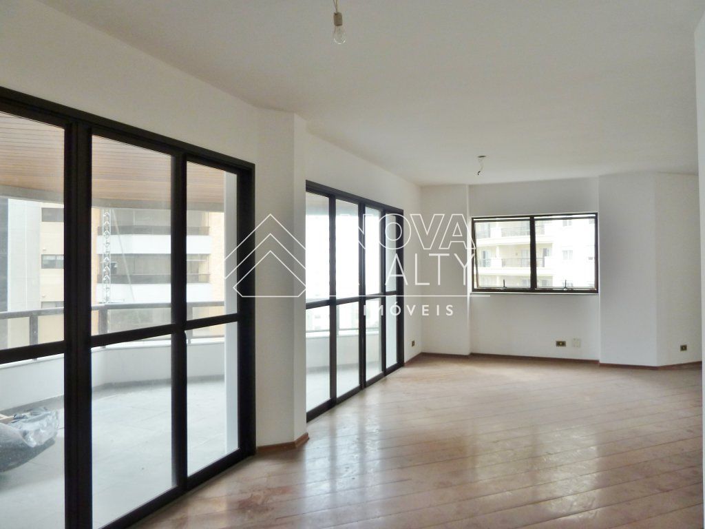 Apartamento, 4 quartos, 244 m² - Foto 4