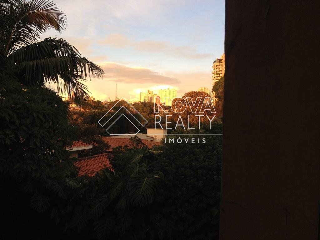 Casa, 3 quartos, 320 m² - Foto 1