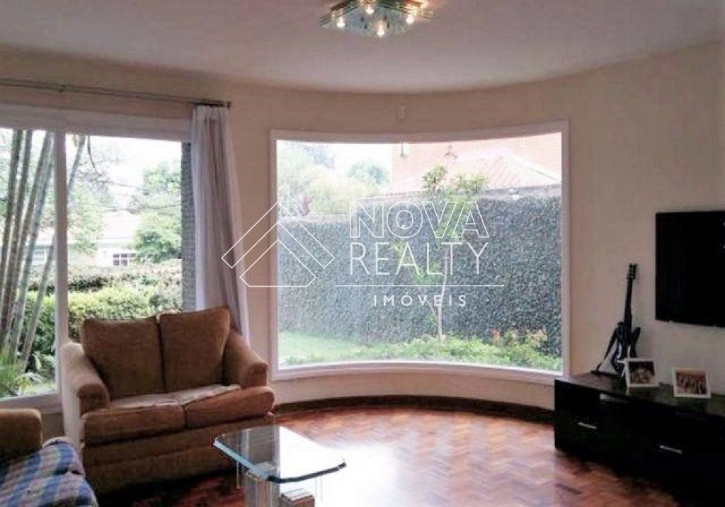 Casa, 5 quartos, 320 m² - Foto 1