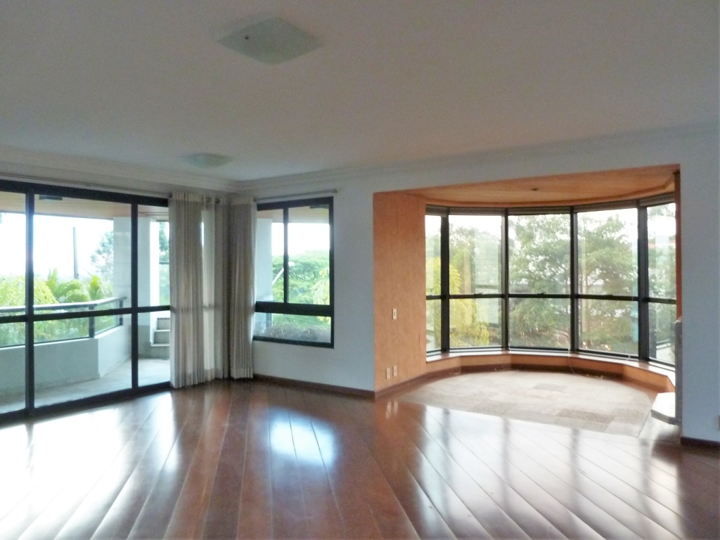 Apartamento, 4 quartos, 270 m² - Foto 1