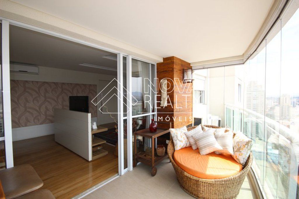 Apartamento, 3 quartos, 141 m² - Foto 1