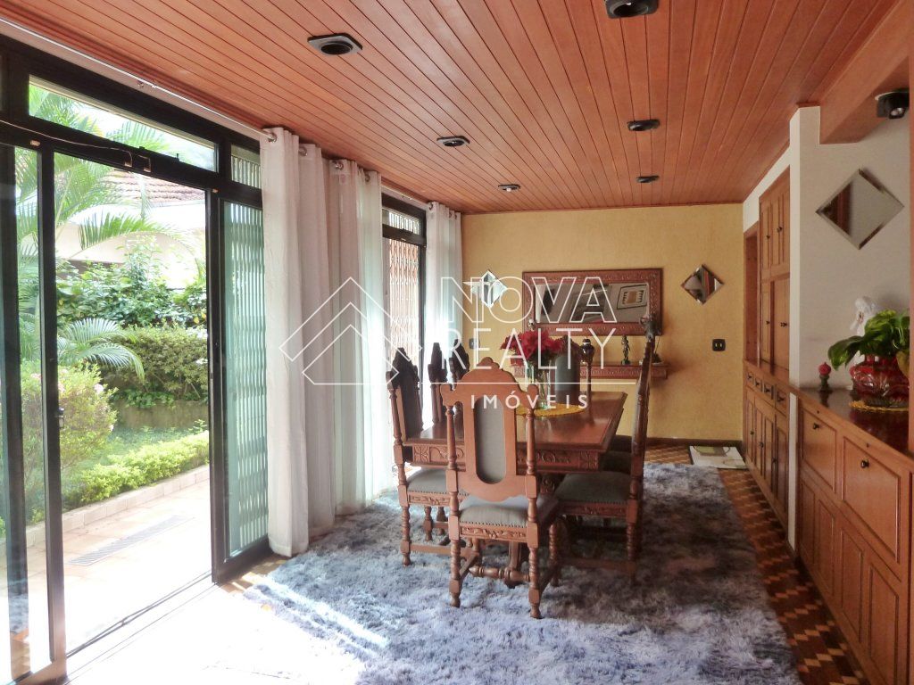 Casa, 3 quartos, 277 m² - Foto 4