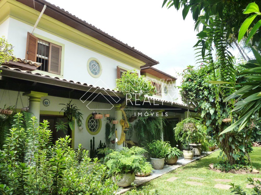 Casa, 4 quartos, 600 m² - Foto 1
