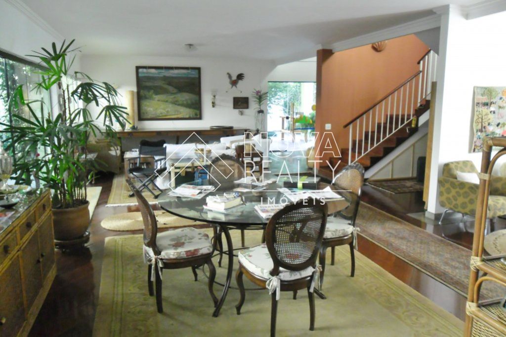 Sobrado, 4 quartos, 439 m² - Foto 2