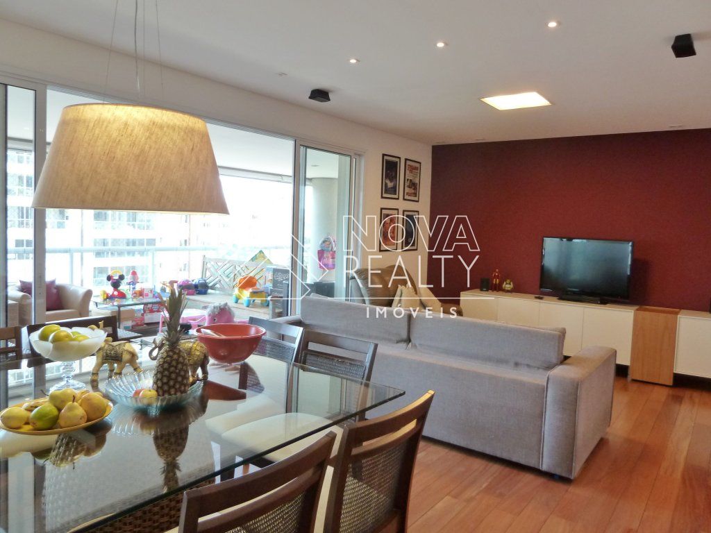 Apartamento, 3 quartos, 187 m² - Foto 2