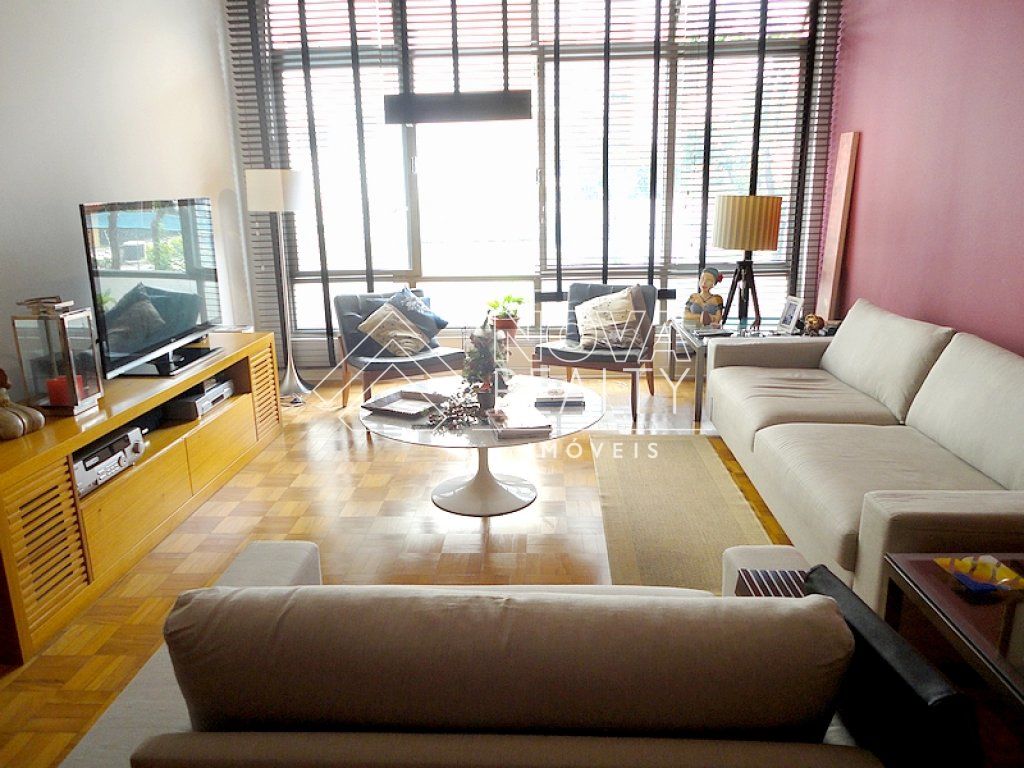 Apartamento, 3 quartos, 159 m² - Foto 1