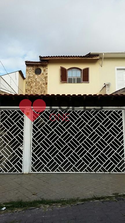 Excelente sobrado - Água Fria - localização nobre - Estuda permuta por Apartamento na Região