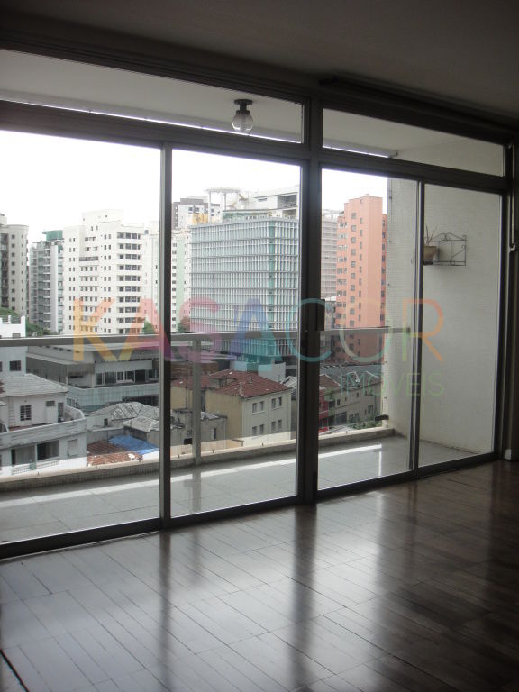 Apartamento, 3 quartos, 210 m² - Foto 2