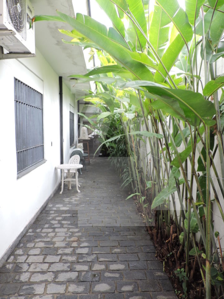 Casa, 4 quartos, 380 m² - Foto 22