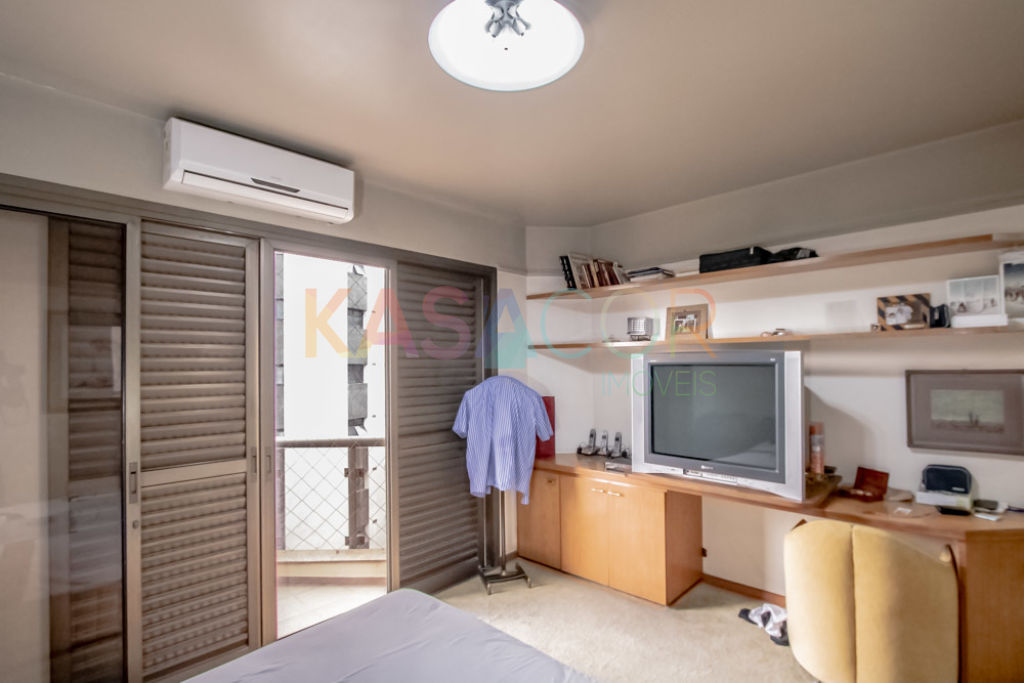 Apartamento, 3 quartos, 270 m² - Foto 13