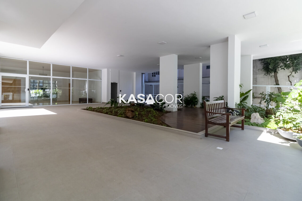 Apartamento, 3 quartos, 240 m² - Foto 2