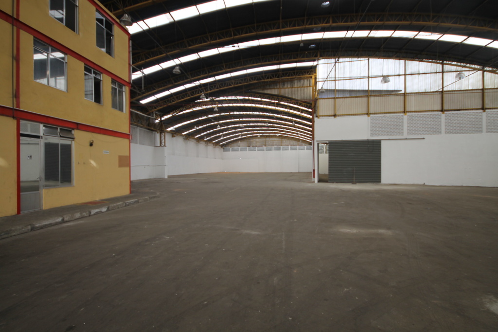 Depósito-Galpão, 4730 m² - Foto 1